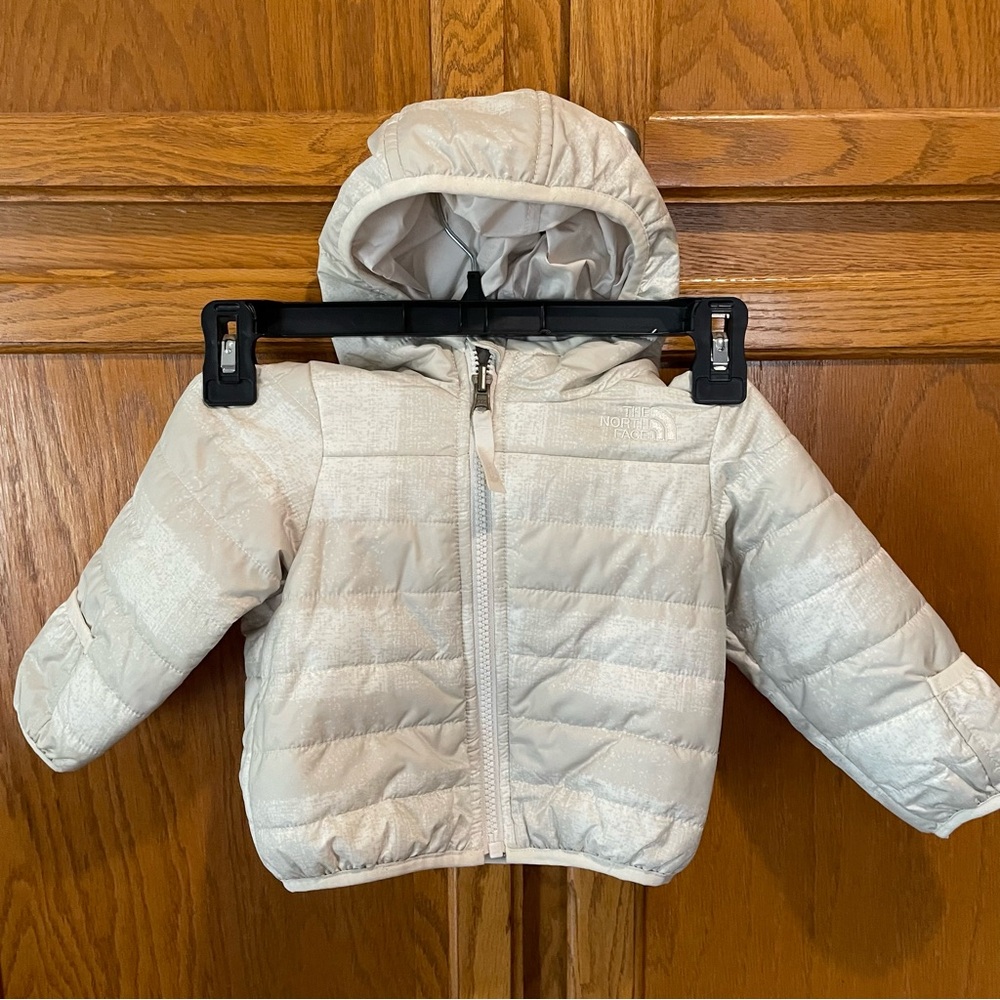 North Face Cream Puffer Jacket with Hood